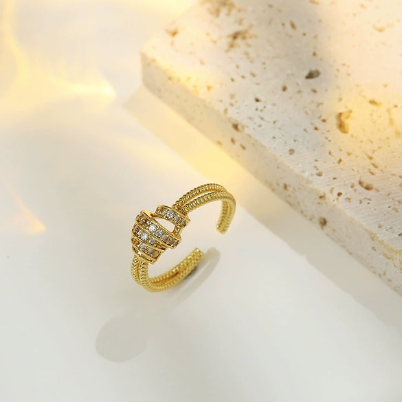 Women's Copper Geometric Diamond Ring Opening Adjustable Fashion Light Luxury Jewelry