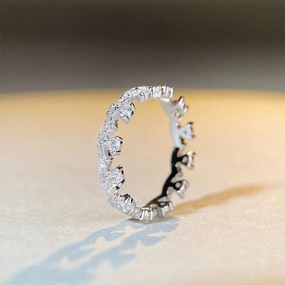 Women's Copper Geometric Inlaid Zircon Light Luxury Stacking Ring