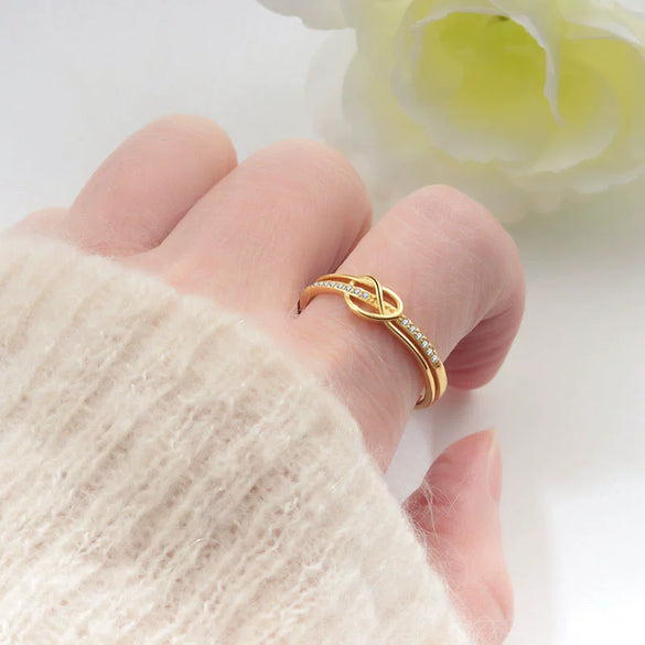 Women's Copper Geometric Knotted Ring Light Luxury Niche Design Electroplating
