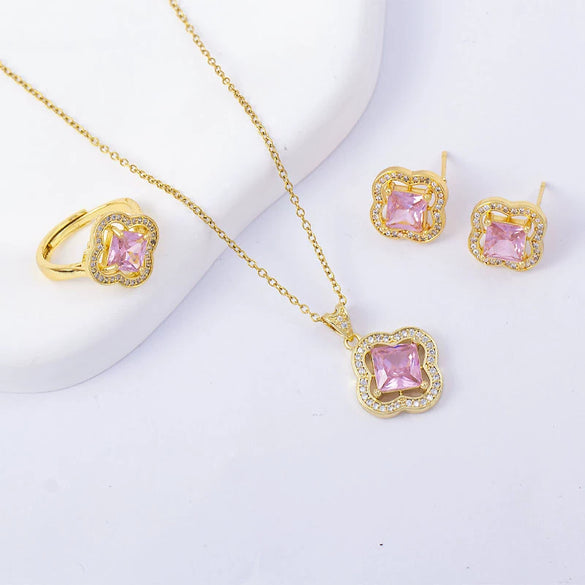 Women's Copper Geometric Light Luxury Electroplated Pendant Necklace With O Word Chain