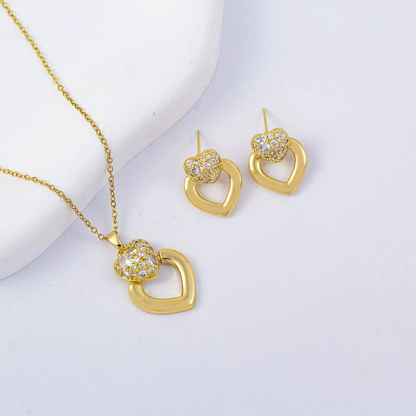 Women's Copper Geometric Light Luxury Electroplated Pendant Necklace With O Word Chain