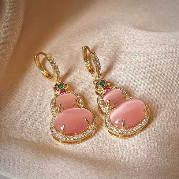 Women's Copper Geometric Pink Cat's Eye Stone Earrings With Electroplating And Sparkling Zirconium Light Luxury Temperament