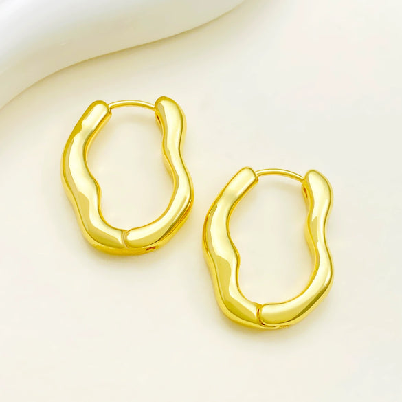 Women's Copper Geometric Pleated Electroplated Earrings