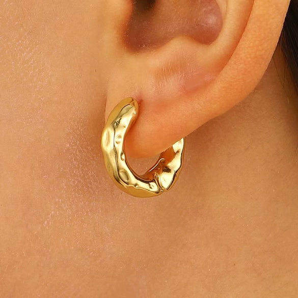 Women's Copper Geometric Pleated Electroplated Earrings