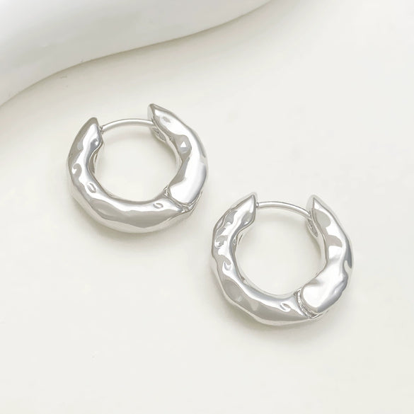 Women's Copper Geometric Pleated Electroplated Earrings