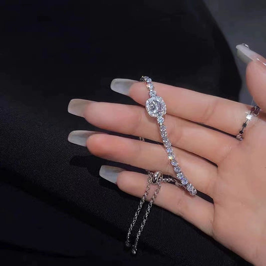Women's Copper Geometric Style Electroplated Diamond Bracelet
