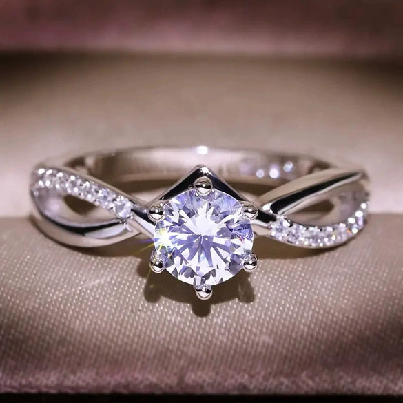 Women's Copper Geometric Style Imitation Moissanite Ring
