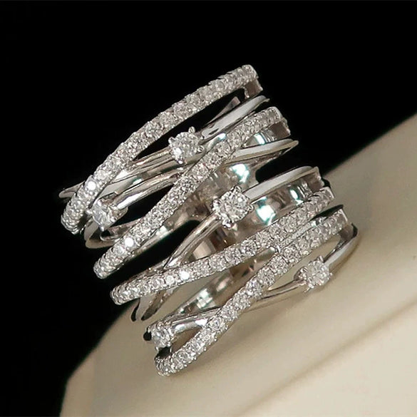 Women's Copper Geometric Style Ring With Zircon Micro Inlaid