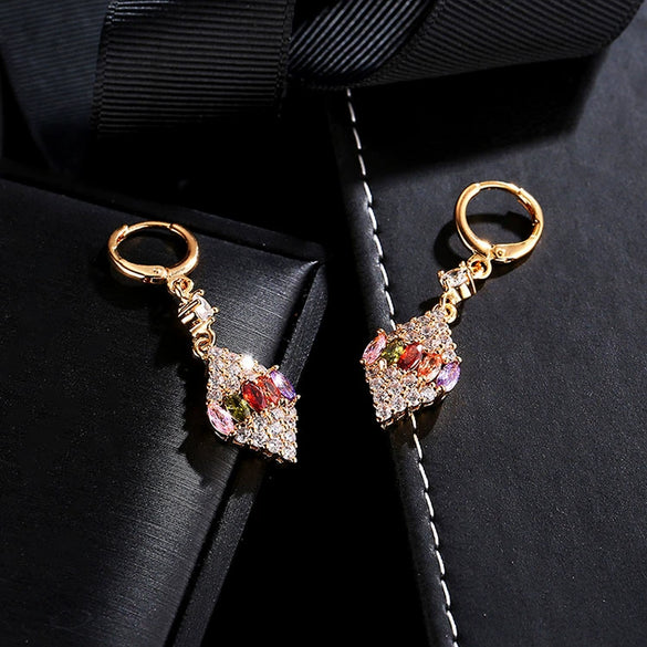 Women's Copper Geometric Zircon Earrings Natural Style Electroplated Dangle Earrings With Color Accents
