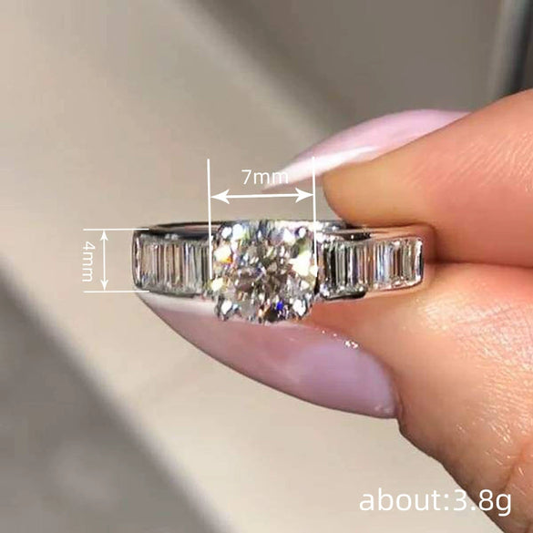 Women's Copper Geometric Zirconia Microinlaid Light Luxury Style Ring