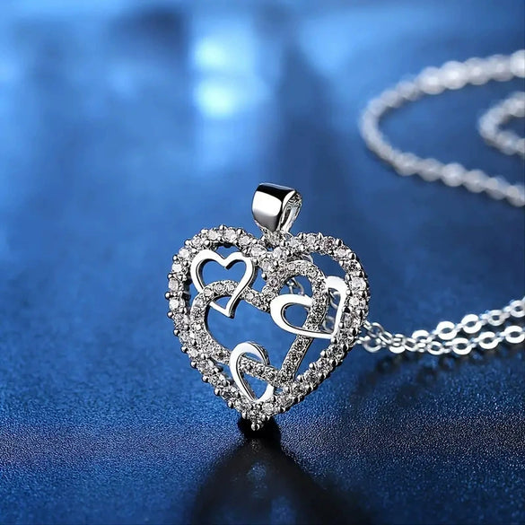 Women's Copper Heart Pendant Necklace With Hollow Design And Zircon Mixed Gemstone Inlay O Chain Fresh Style