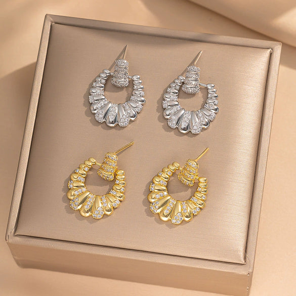 Women's Copper Heart Shape Minimalist Electroplated Circle Ear Studs