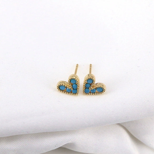 Women's Copper Heart Shaped Zircon Inlaid Earrings Simple Geometric Fashion Jewelry With Diamond Cut Finish