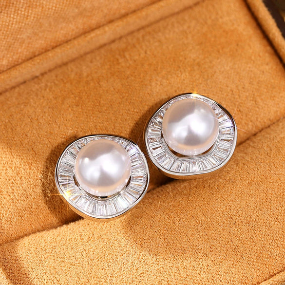 Women's Copper Imitation Pearl Irregular Round Geometric Style Electroplated Earrings