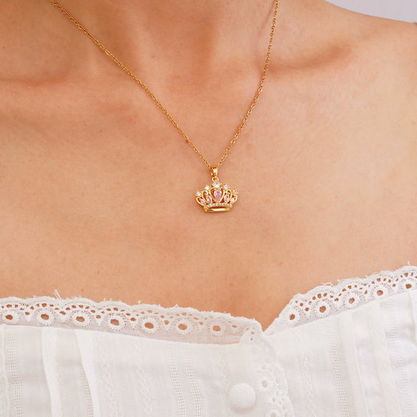 Women's Copper Inlaid Zircon Crown Pendant Necklace With Electroplating And O Chain