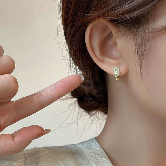 Women's Copper Leaf Earrings With Zirconia In Pastoral Style