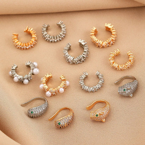 Women's Copper Leopard Head Zirconia Geometric Ear Clip