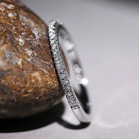 Women's Copper Microinlaid Zircon Geometric Ring