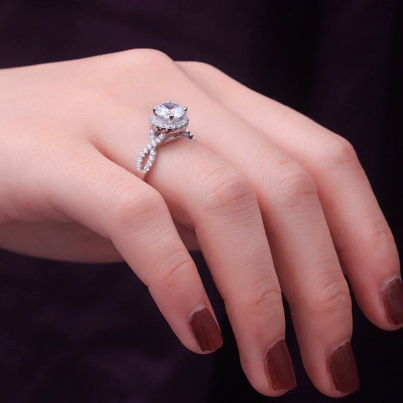 Women's Copper Plated Platinum Inlaid Zircon Geometric Ring
