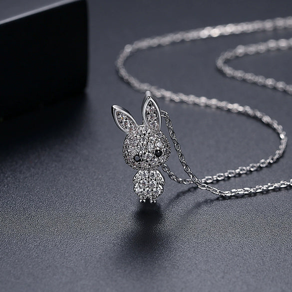 Women's Copper Rabbit Pendant Necklace With Inlaid Zircon Electroplated Short Clavicle Chain Jewelry