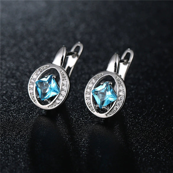 Women's Copper Rhombus Zircon Stud Earrings With Four Claw Set Aaa Zircon And Hollow Full Stone Design