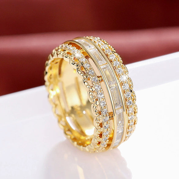 Women's Copper Ring With Flower And Geometric Pattern Inlaid Zircon