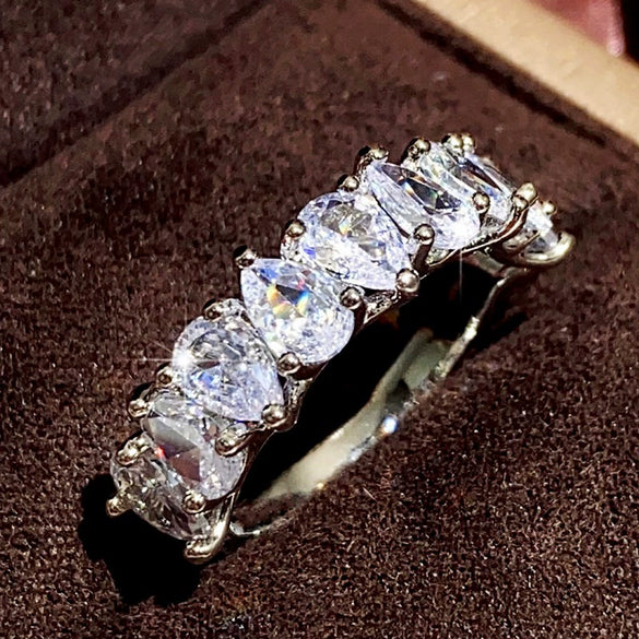 Women's Copper Water Drop Geometric Zircon Ring
