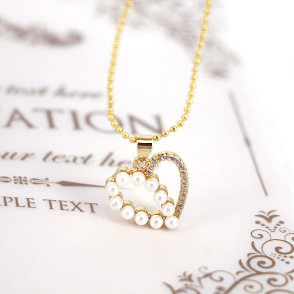 Women’s Copper Water Wave Chain Necklace With Pearl And Zircon Inlaid Heart And Round Geometric Pendant Simple Personality Clavicle Chain