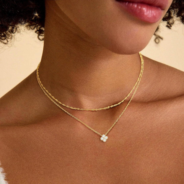 Women's Copper Zircon Four Leaf Clover Necklace Geometric Pendant With O Shaped Chain Electroplated Minimalist Fashion Jewelry