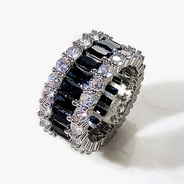 Women's Copper Zircon Full Circle Ring With Geometric Design