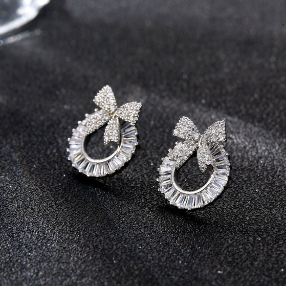 Women's Copper Zircon Geometric Circle Bow Stud Earrings