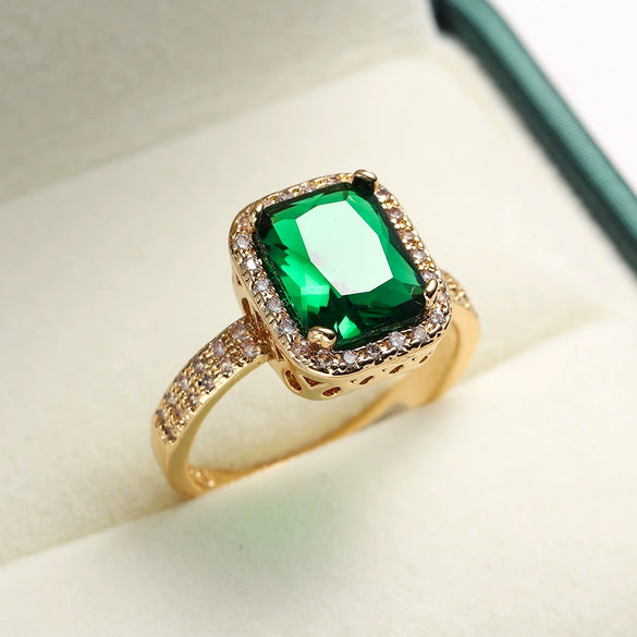 Women's Copper Zircon Ring Light Luxury Geometric Goldplated Jewelry