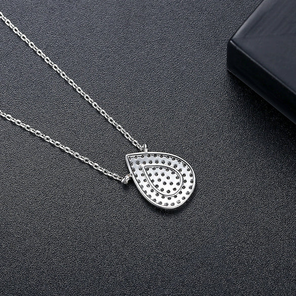 Women's Copper Zirconia Micro Inlaid Drop Pendant Necklace Fashion Jewelry With Regular Chain