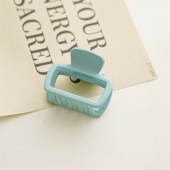 Women's Cream Color Square Hair Grab Clip With Baking Paint Spring And Summer Allmatch Hair Accessory
