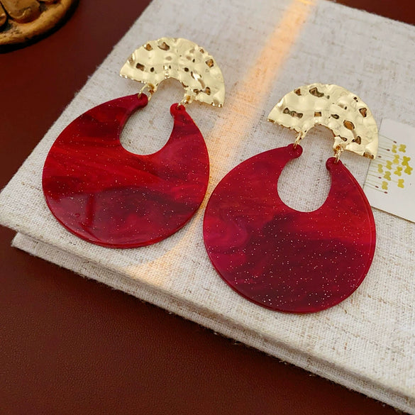 Women's Creative Retro Exaggerated Plastic And Resin Earrings With Geometric Design And Electroplating