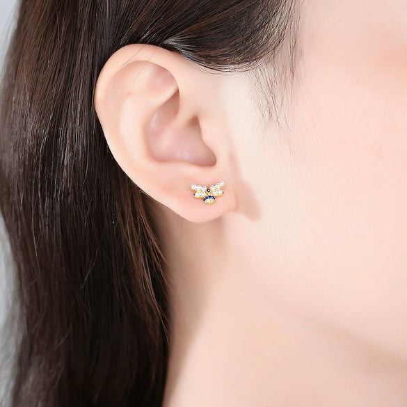 Women's Cute Bee Earrings With Zirconium And Pearl Accents Electroplated Copper Animal Jewelry