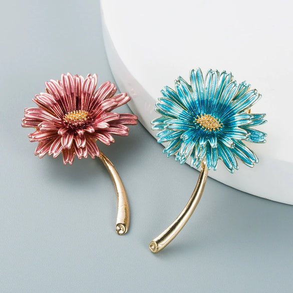 Women's Daisy Brooch Alloy Electroplated Fashion Lapel Pin Decorative Clothing Accessory