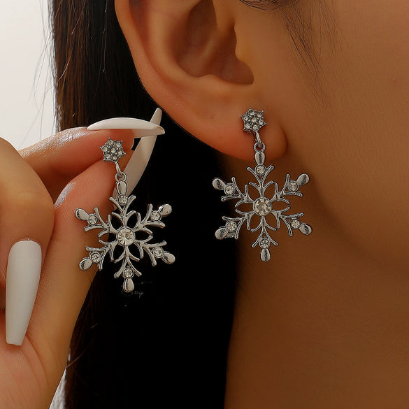 Women's Diamond Snowflake Pearl Earrings Mixed Material Light Luxury Minimalist Party Jewelry