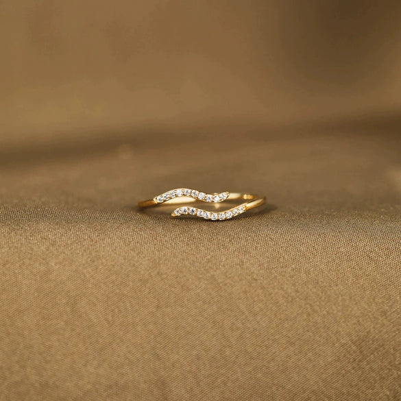 Women's Double Wave Geometric Inlaid Zircon 925 Sterling Silver Ring Electroplated