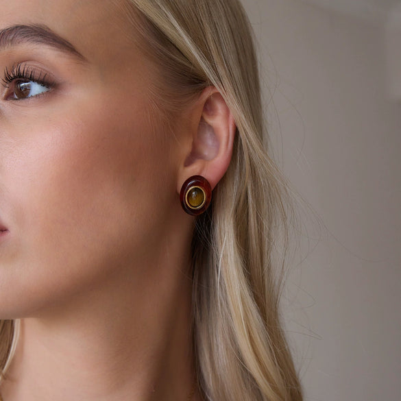 Women's Eggshaped Geometric Stainless Steel Stud Earrings With Pvd Gold Plating And Resin Design
