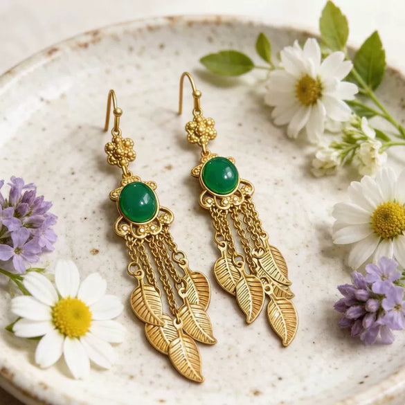 Women's Electroplated Alloy Leaf Tassel Earrings With Steel Needles Retro Palace Style Geometric Drop Jewelry
