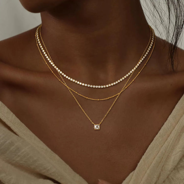 Women's Electroplated Copper Choker Necklace With Geometric Round And Square Zircon Pendant Versatile Fashion Jewelry Gift
