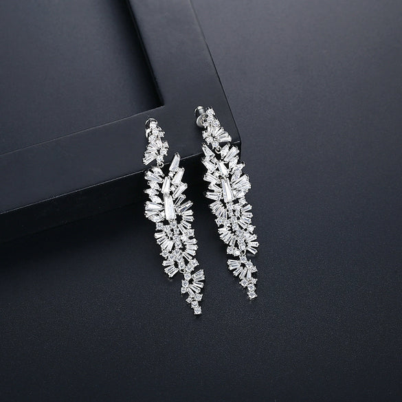 Women's Electroplated Copper Leaf Tassel Earrings With Zircon Accents Long Fashion Drop Earrings Jewelry