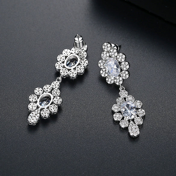 Women's Electroplated Copper Zircon Flower Earrings With Geometric Inlay Fashion Jewelry