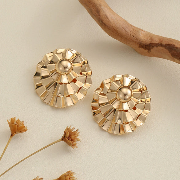 Women's Electroplated Iron Flower And Leaf Cutout Earrings With Geometric Fanshaped Design And Stainless Steel Ear Posts Retro Statement Jewelry