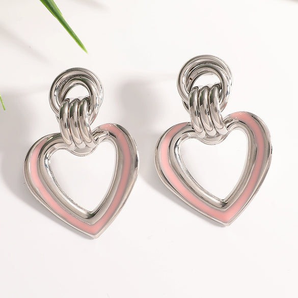 Women’s Electroplated Iron Geometric Double Heart Drop Earrings With Hollow Design And Stainless Steel Ear Posts