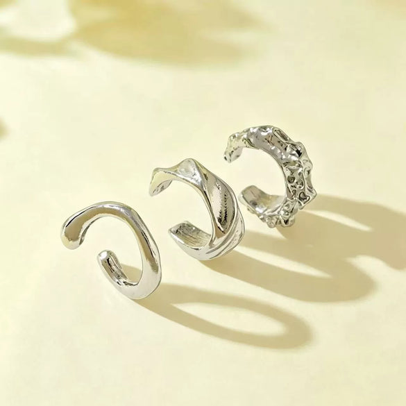 Women's Electroplated Metal Ear Cuff Set With Irregular Round Geometric Design And Elegant Minimalist Style