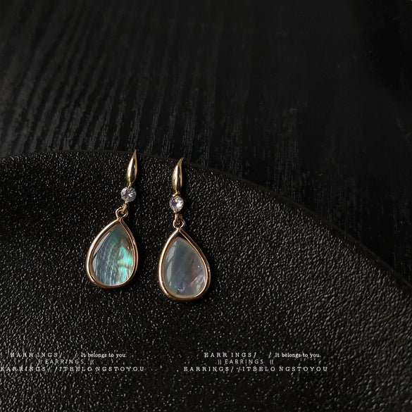 Women's Electroplated Shredded Shell Drop Shaped Earrings French Retro Elegant Geometric Versatile Earrings