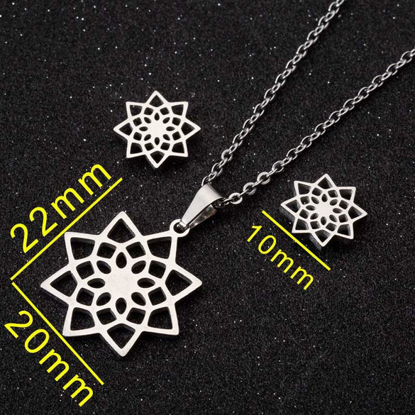 Women's Electroplated Stainless Steel Flower Earrings And Necklace Jewelry Set Wholesale