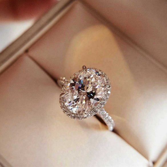 Women's Elegant Alloy Egg Shaped White Zircon Ring With Electroplated Geometric Natural Style For Wedding Jewelry